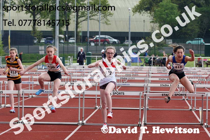 Girls under-13s 70 metres hurdles, 2019 North Eastern Track and Field Champs., Middlesbrough. Photo:  David T. Hewitson/Sports for All Pics